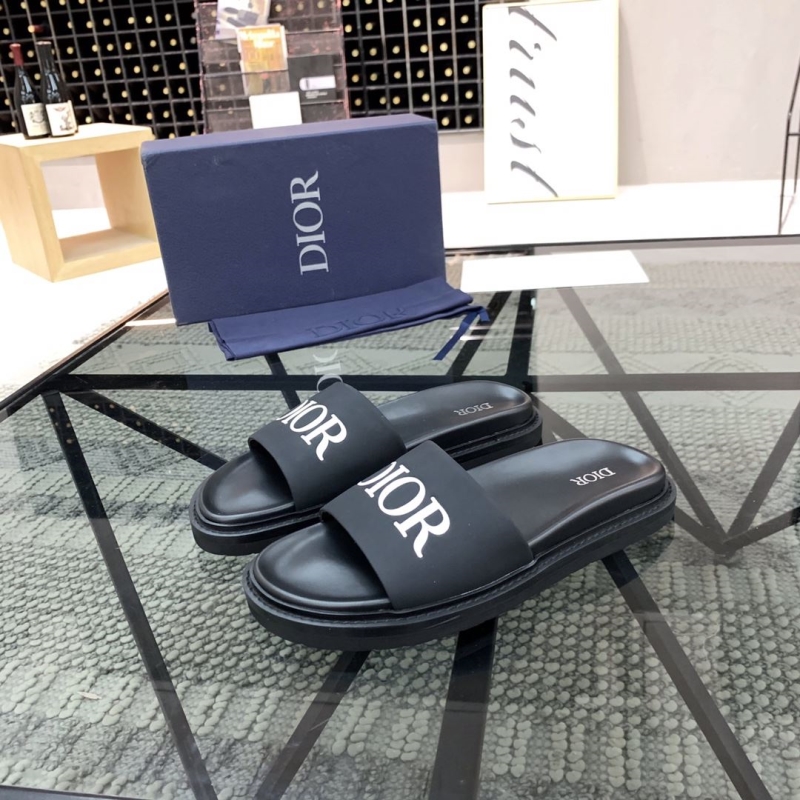 ch**an D*or slippers
